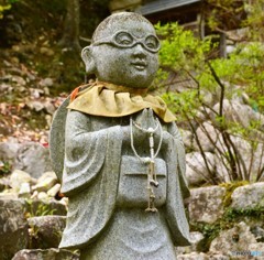 ユニークなお地蔵さん