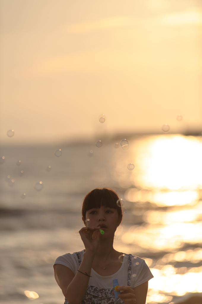 夕焼けの中で。