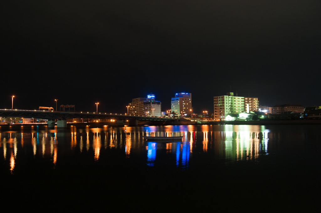 松江夜景。