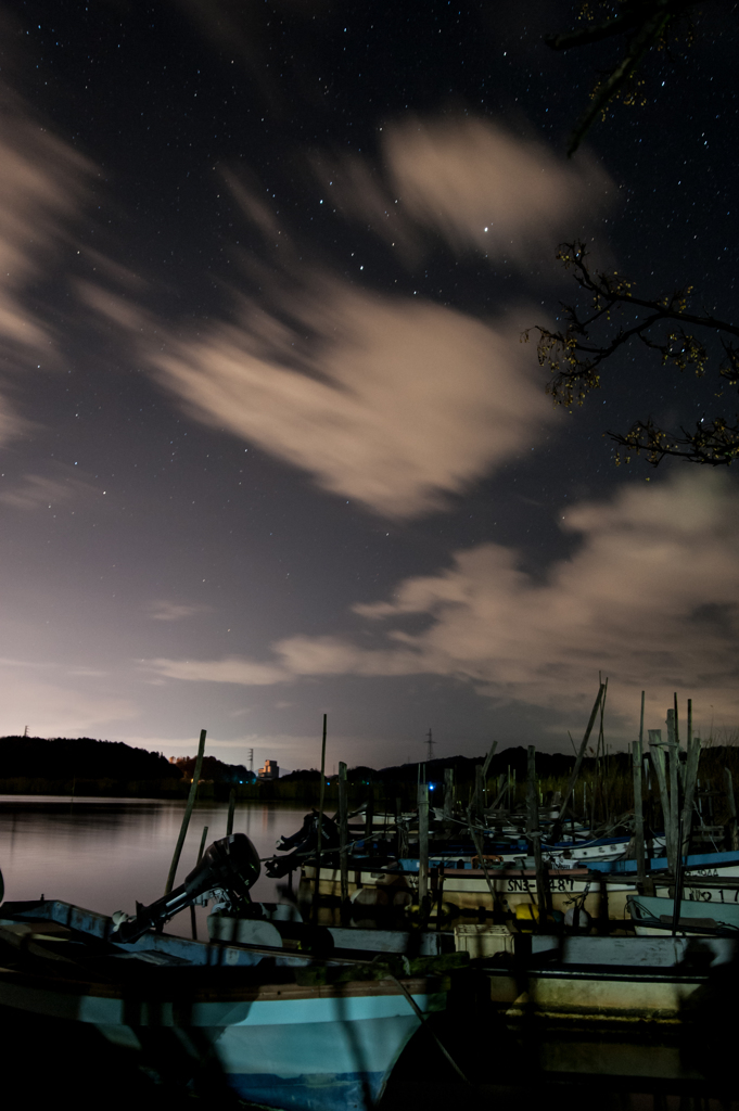 神西湖夜景、蜆舟。