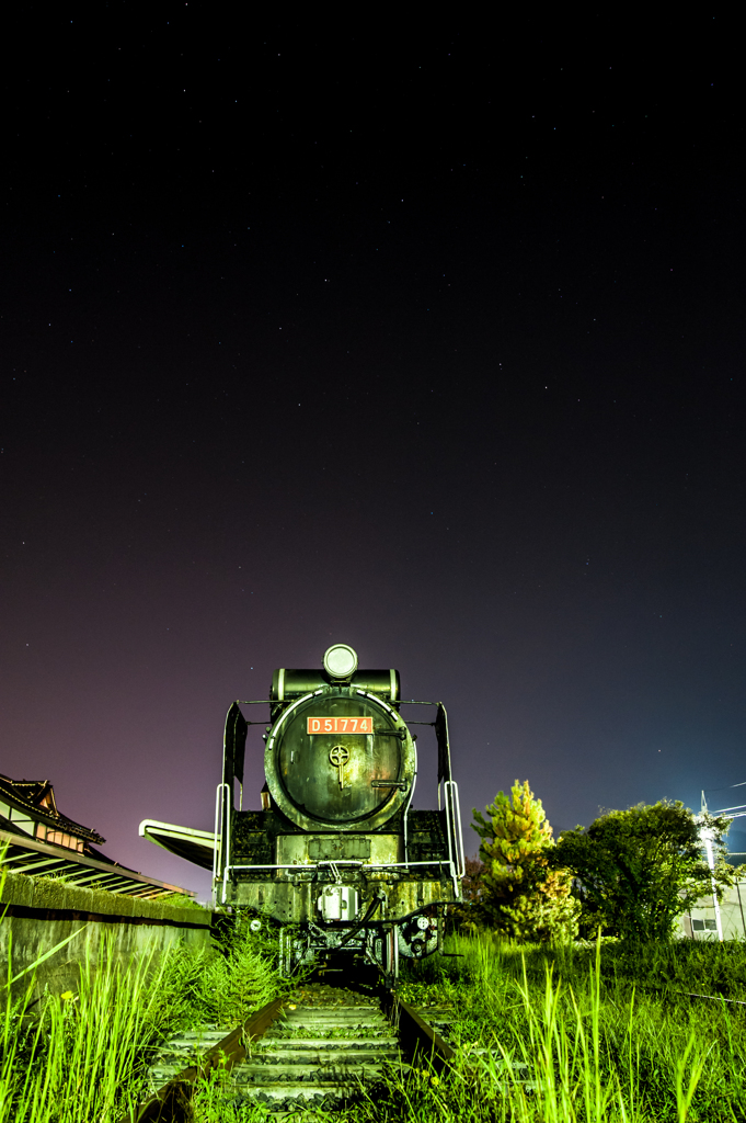 夜のデゴイチ。