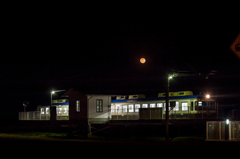 十六夜、湖遊館新駅。