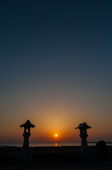大社常燈、夕景。