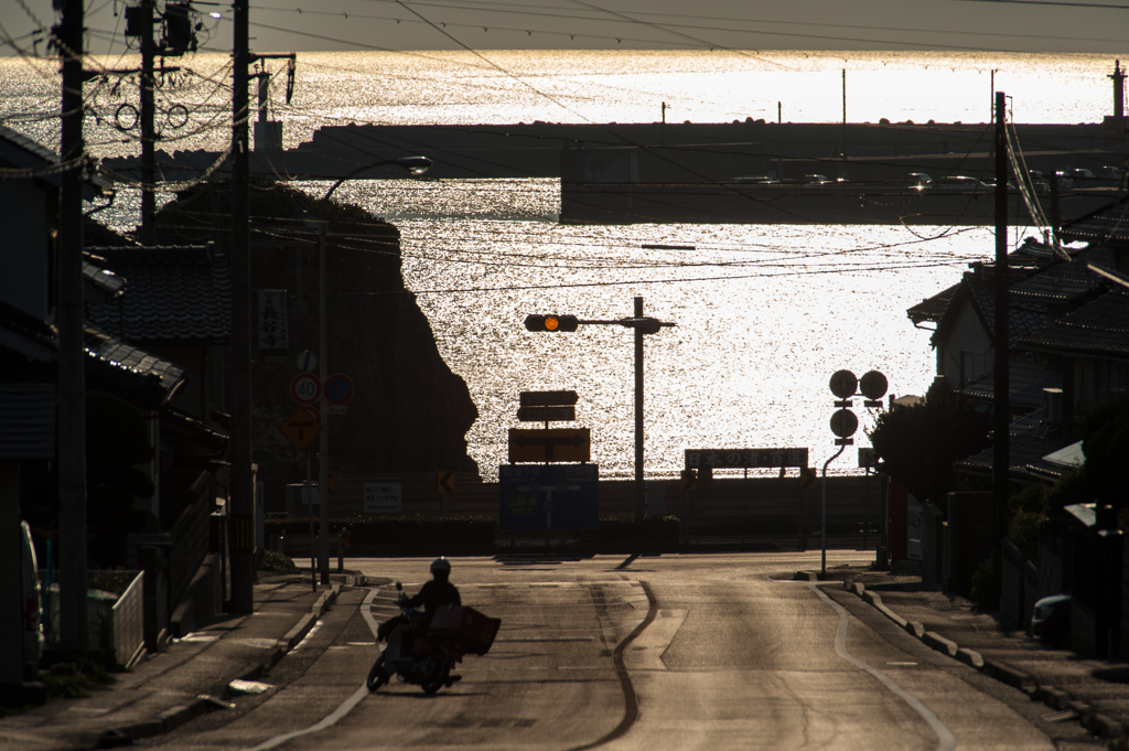 海の見える坂道。