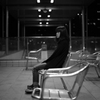夜のベンチで。