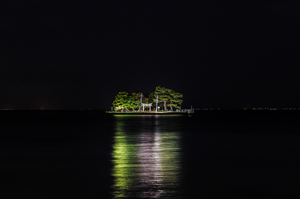 嫁ヶ島ライトアップ。