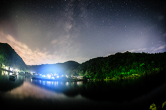 霞む鷺浦の夜。