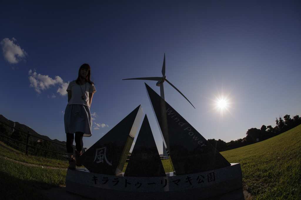 スケルトンな石碑２。