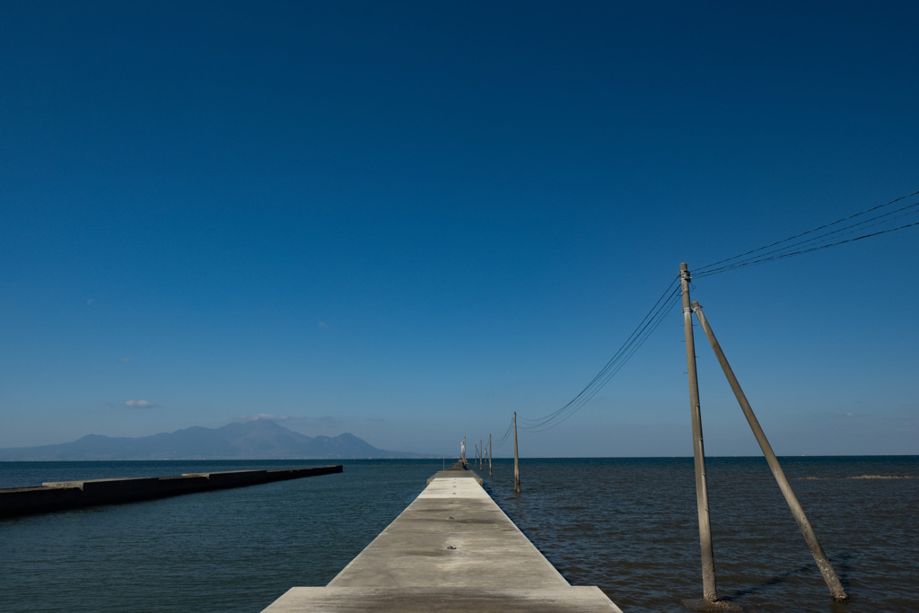 御輿来海岸から雲仙普賢岳