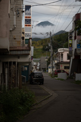 羅臼の街から羅臼岳
