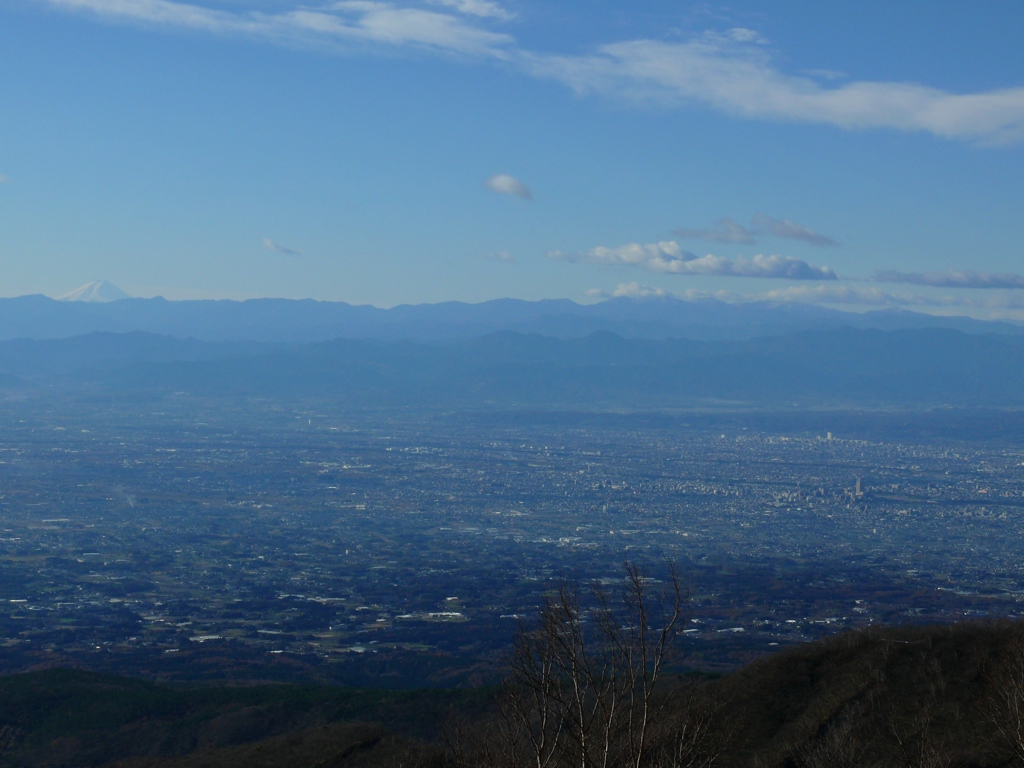 赤城山から　高崎・前橋と富士山