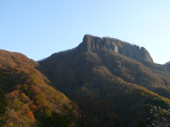 荒船山艫岩