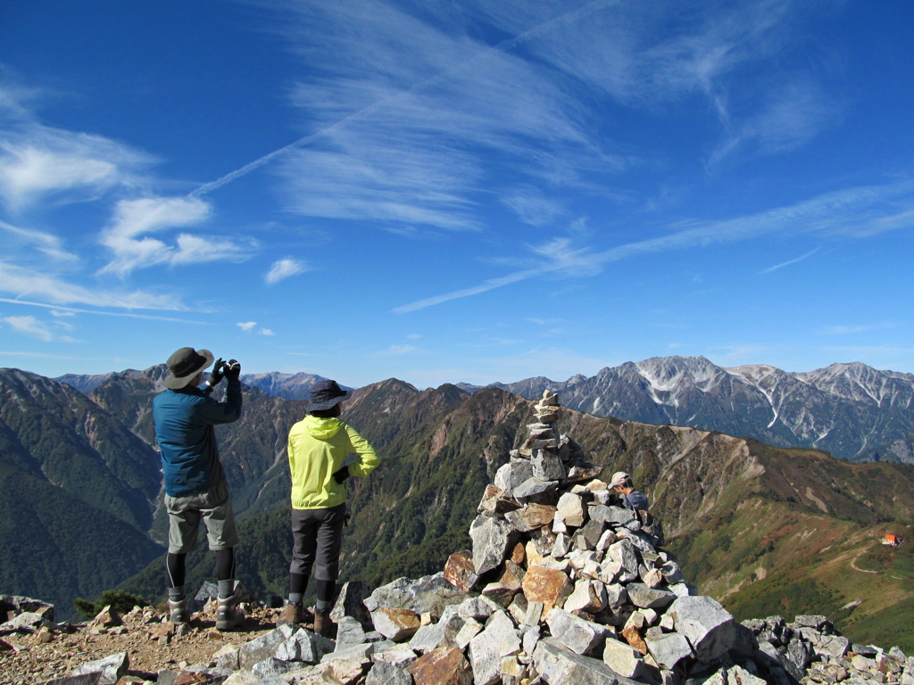 爺ヶ岳から立山、剣岳の展望