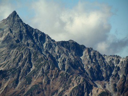 槍ヶ岳と雲