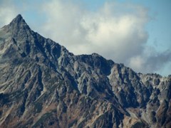 槍ヶ岳と雲