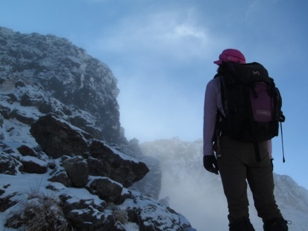 日光白根山　挑む