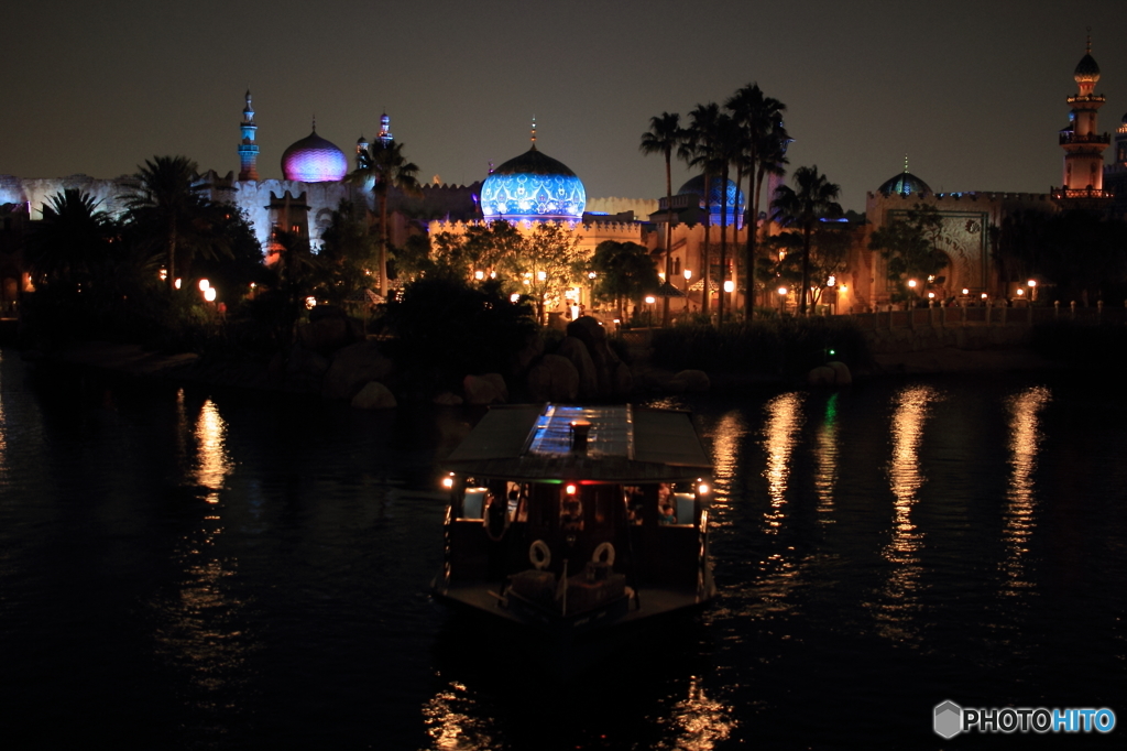 夜の蒸気船(At Disney Sea)