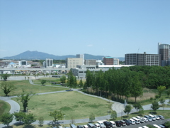 筑波山と研究学園