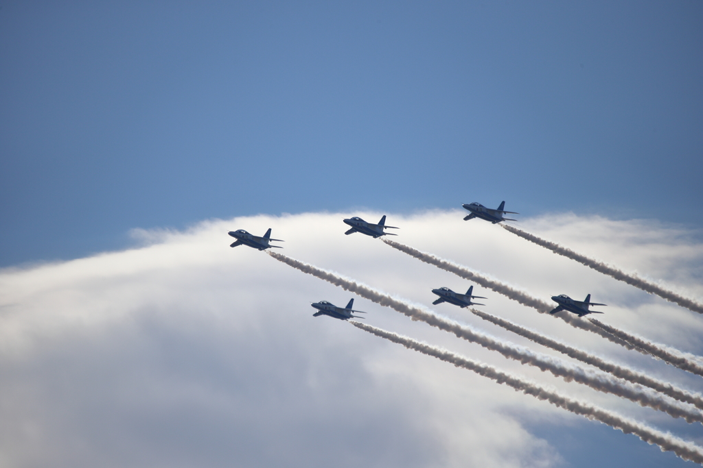 入間航空祭 2018（ブルーインパルス予行）(2)