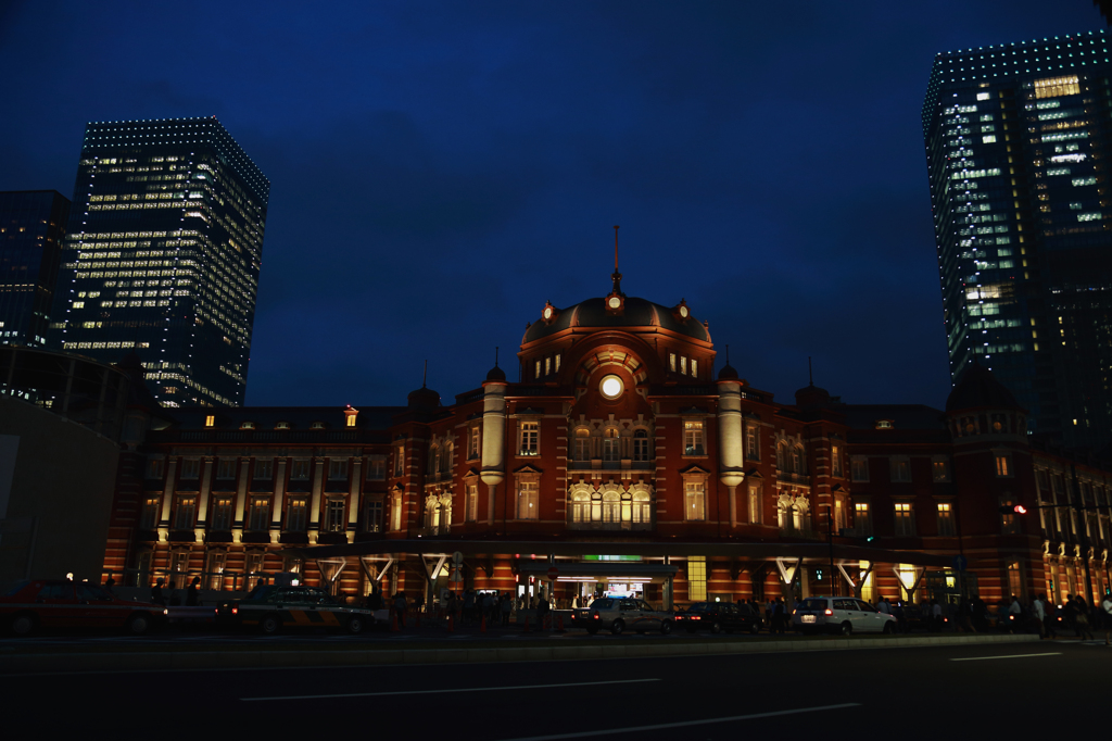 東京駅丸の内駅舎ライトアップ