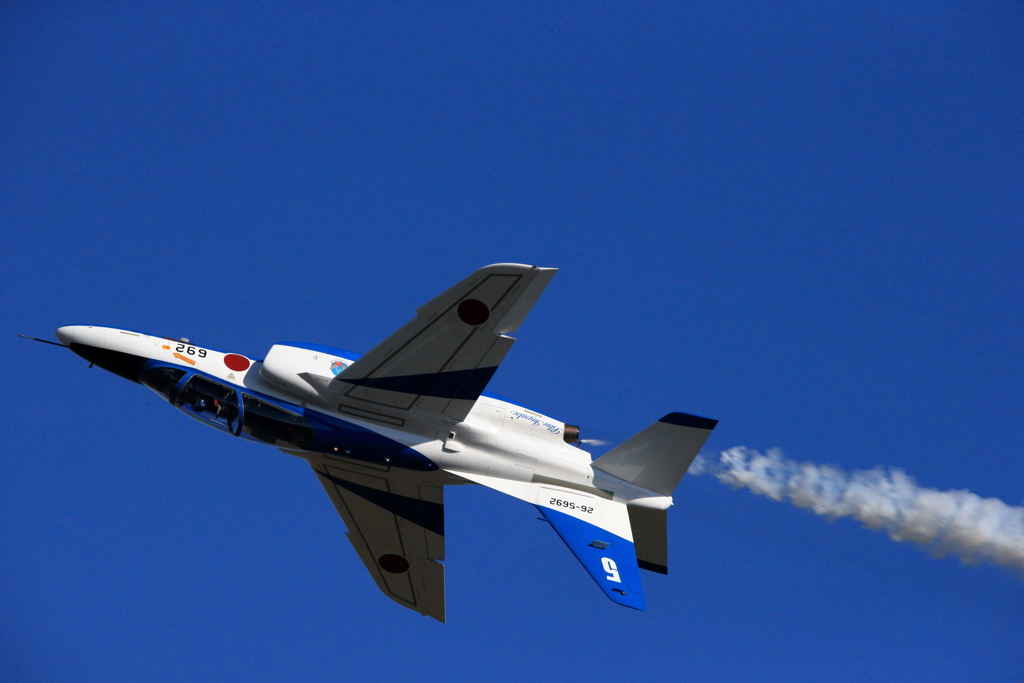 入閒航空祭2017　ブルーインパルス展示飛行(第1区分)(15)