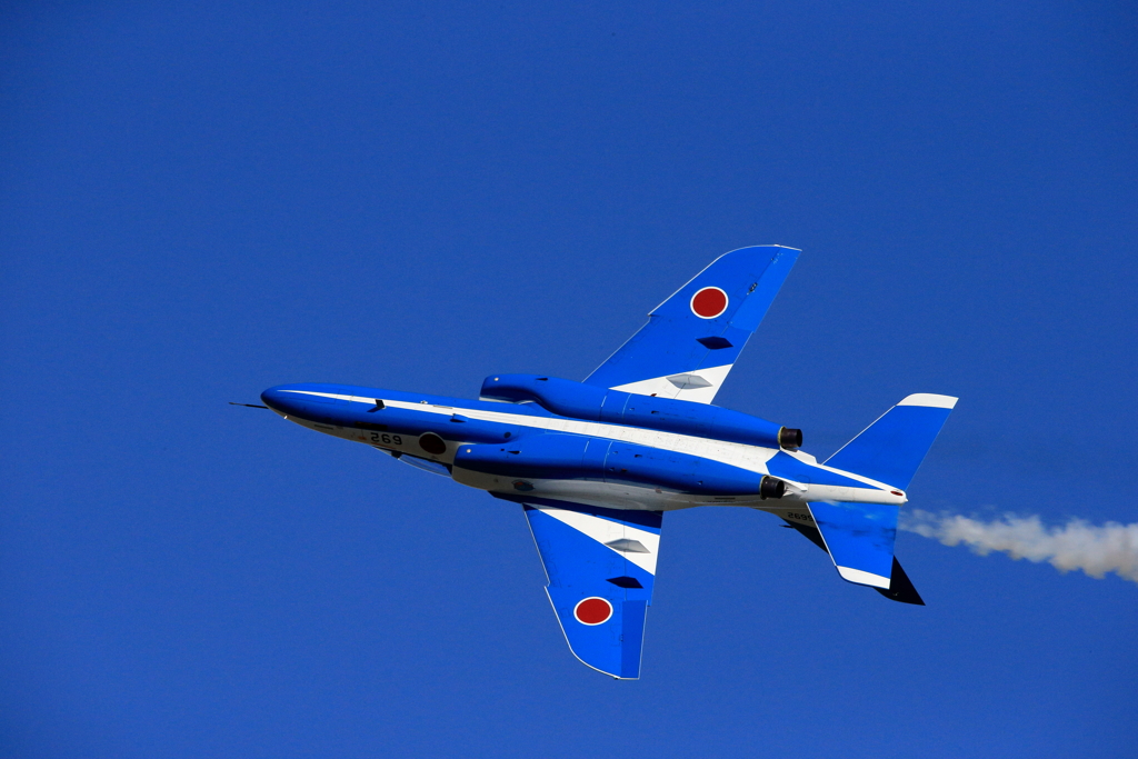 入閒航空祭2017　ブルーインパルス展示飛行(第1区分)(16)