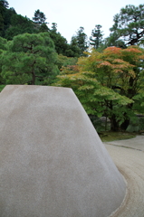 慈照寺(銀閣寺)の向月台