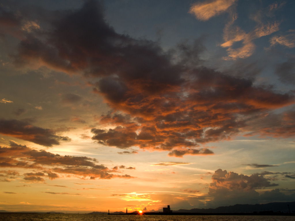 南港の夕暮れ