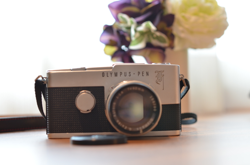 オリンパスペン　F　ホテルにて