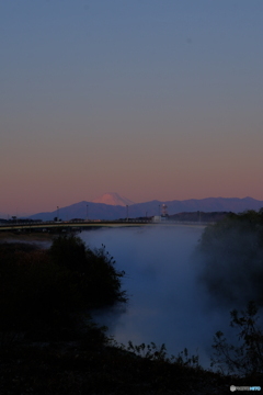 朝霧とビーナスベルト