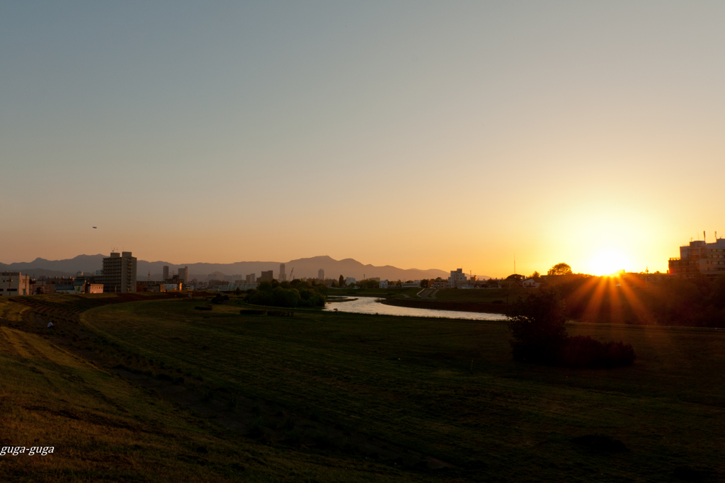 豊平川河川敷の夕暮れ By Guga Guga Id 写真共有サイト Photohito