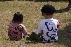 兄妹ならんで仲良しこよし