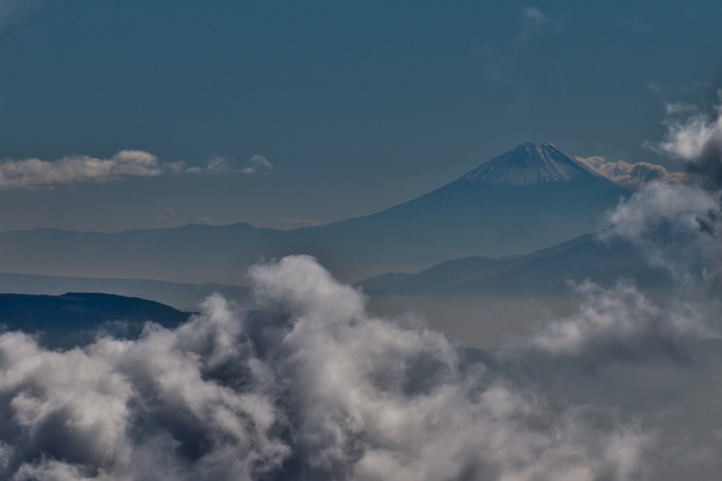登山道振り返るとそこには日本一