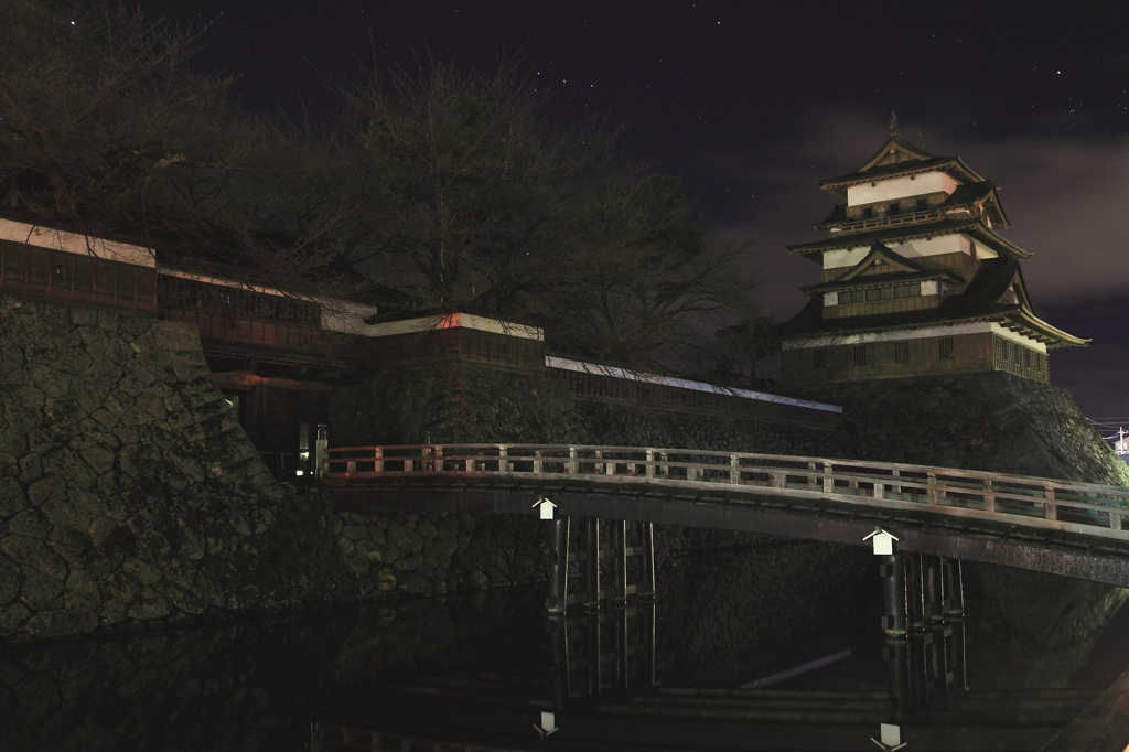 夜の高島城