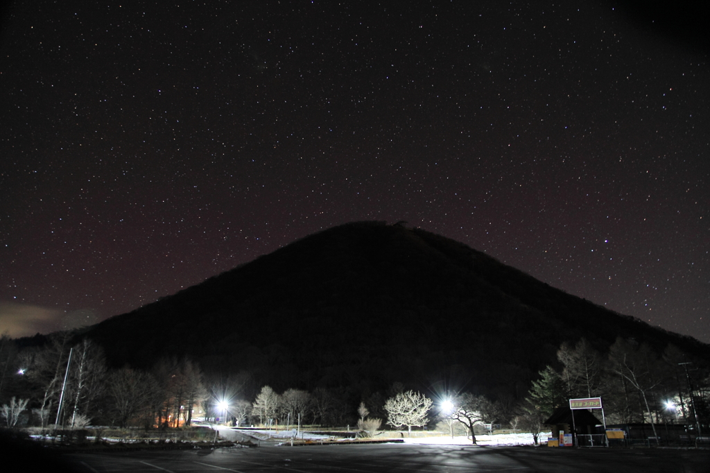 榛名山と星空　３