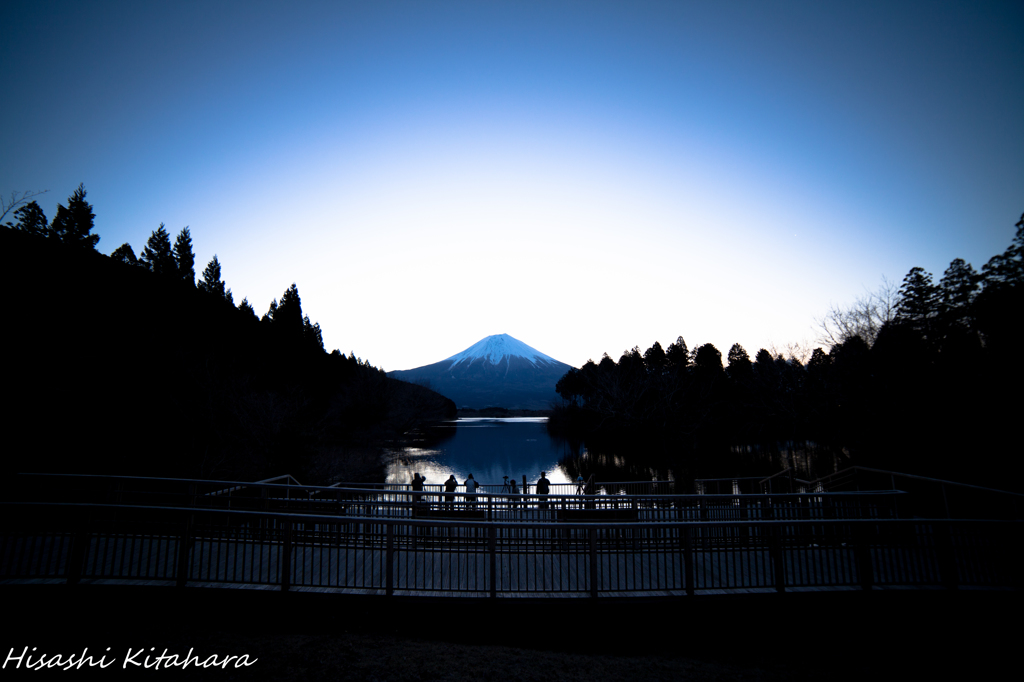 早朝の田貫湖