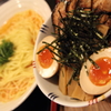 チャメ玉丼とえび塩油そば