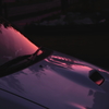 車と夕景