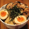 チャメ玉丼