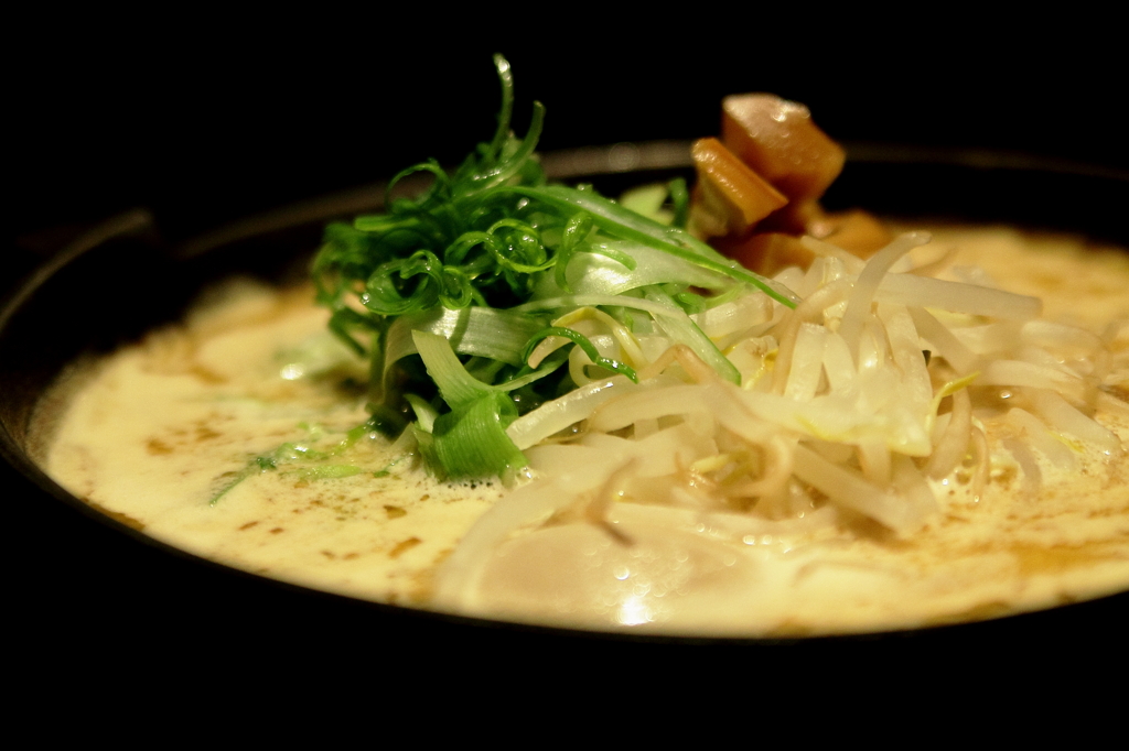 焼き白味噌とんこつラーメン 