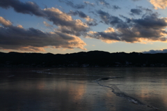 夕方の諏訪湖と御神渡り　２
