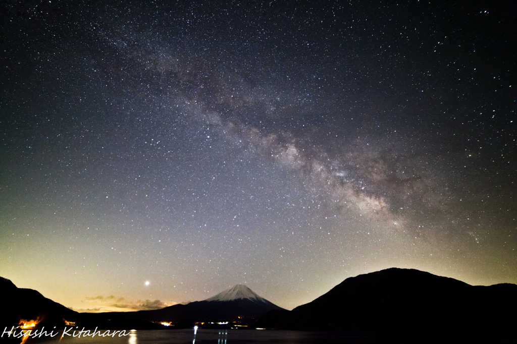 本栖湖からの天の川