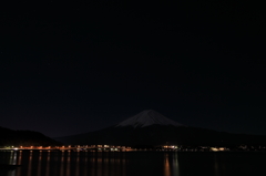 富士河口湖町から見る富士山　２