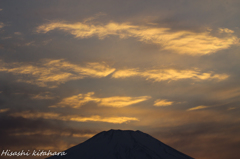 頭上の夕焼け雲