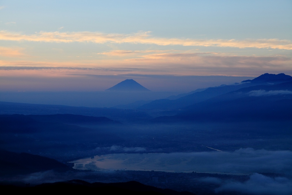 諏訪湖と富士山