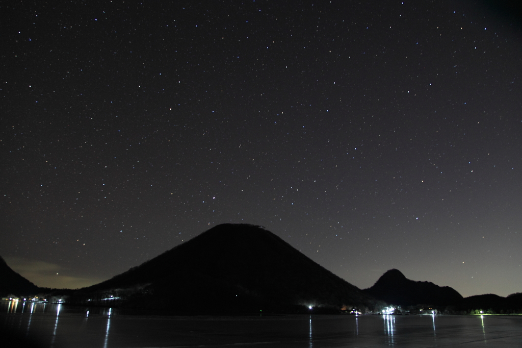 榛名山と星空　２