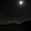 月明かりと富士山