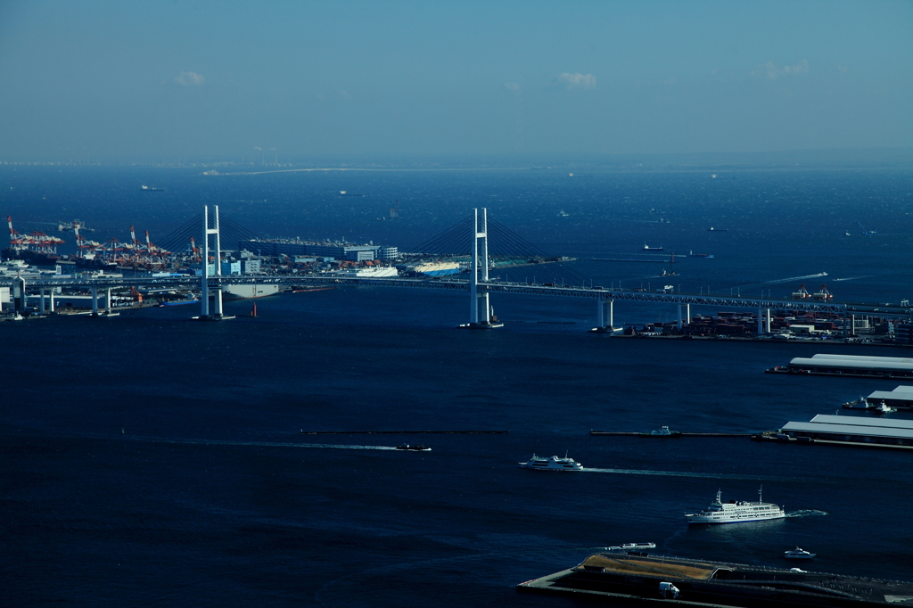 横浜ベイブリッジ