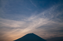 雲と富士
