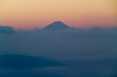 朝焼けの富士山